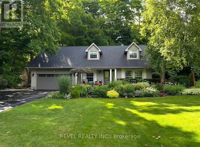 Detached at 116 CAMPBELL AVENUE E, Milton