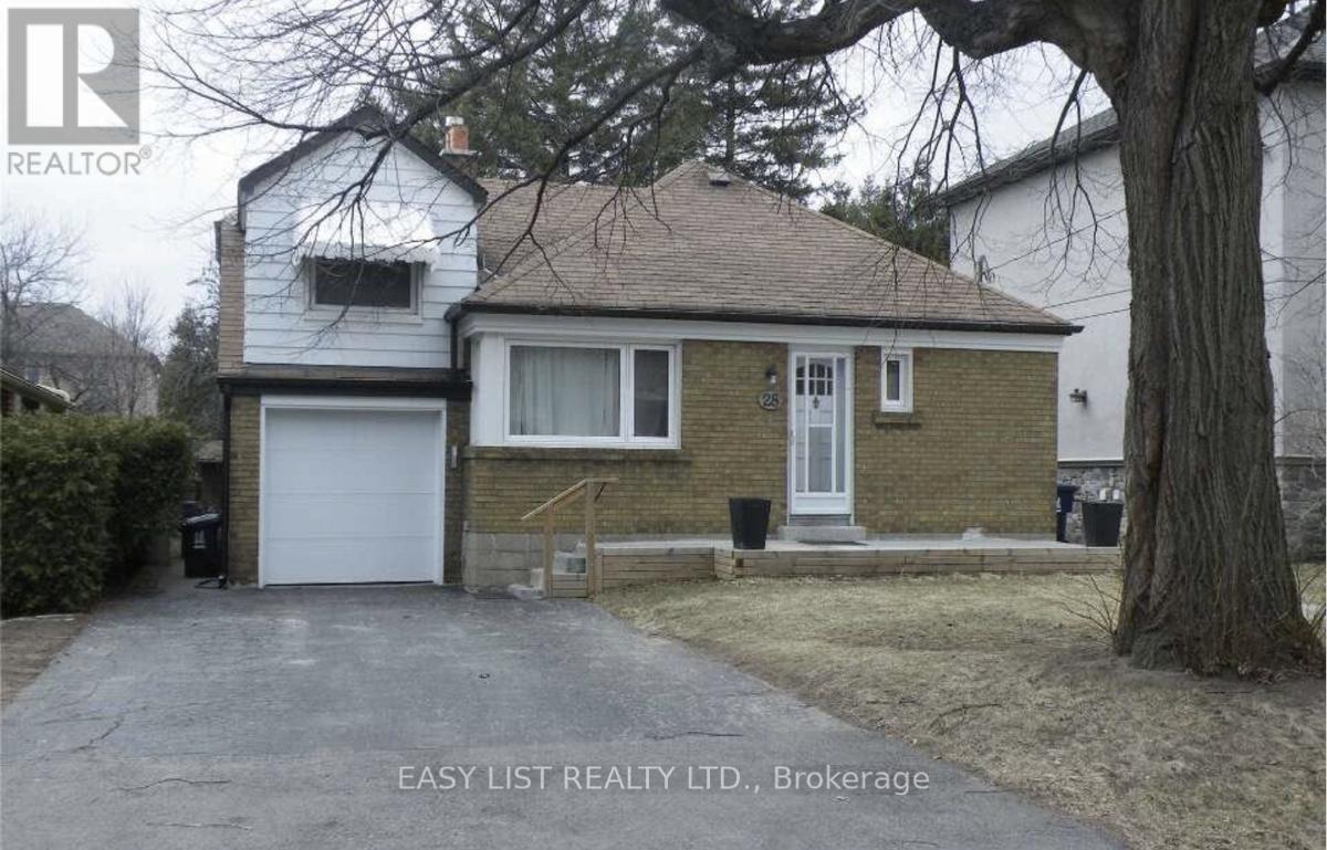 Detached at 28 INVERLEIGH DRIVE, Toronto (Stonegate-Queensway)