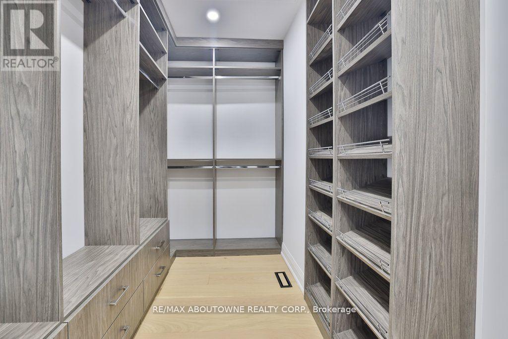 Townhouse at 63 TRADEWIND DRIVE, Oakville