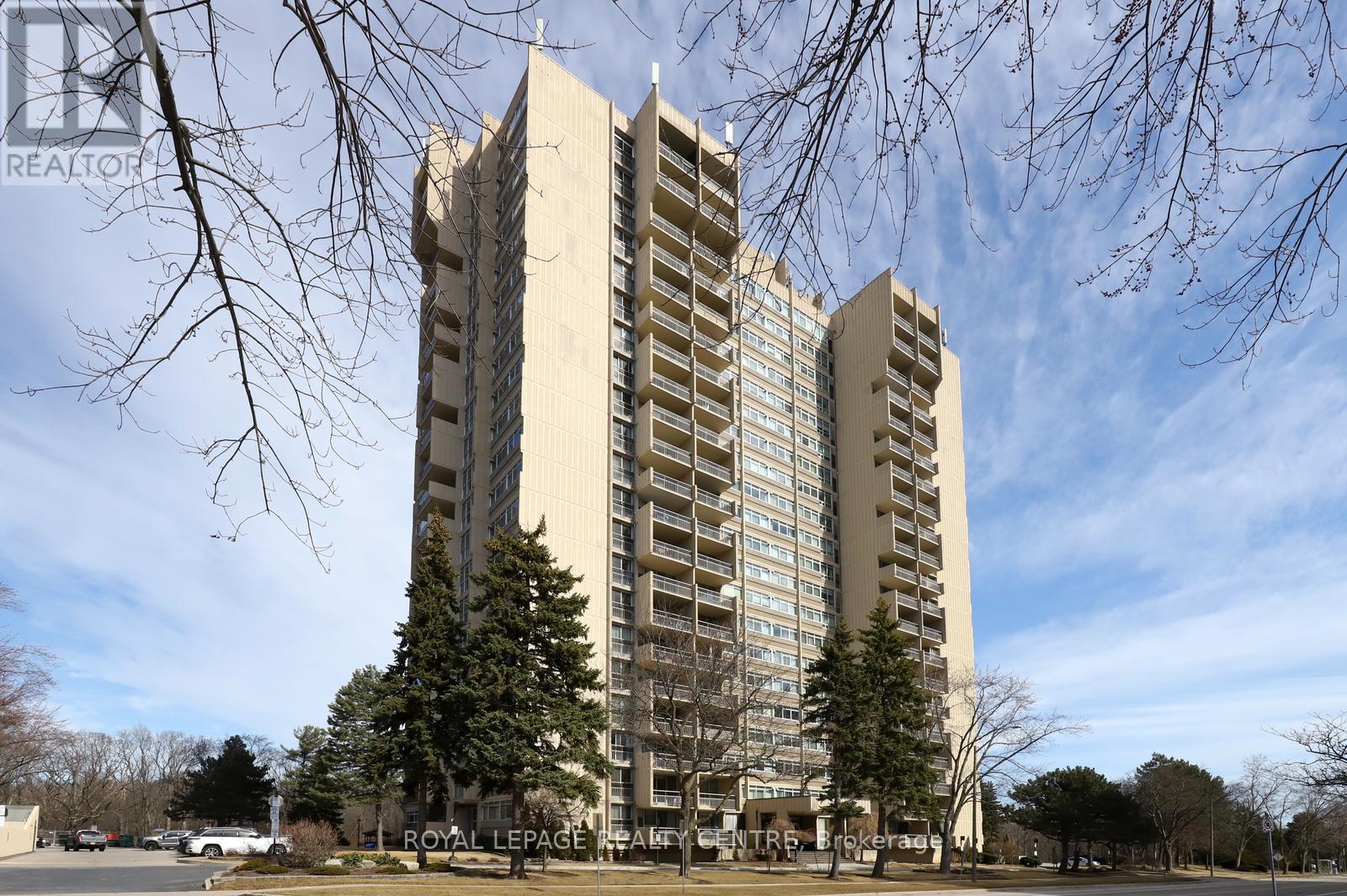 Apartment at 1607 - 1359 WHITE OAKS BOULEVARD, Oakville (FA Falgarwood)