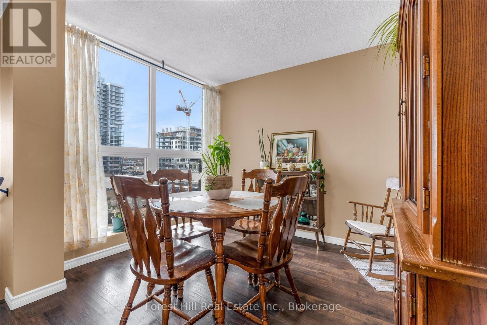 Apartment at 502 - 20 SPEERS ROAD, Oakville