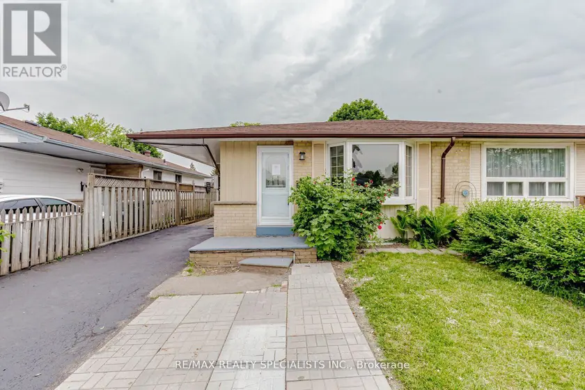 Semi-Detached/Link at 39 SEABORN ROAD, Brampton