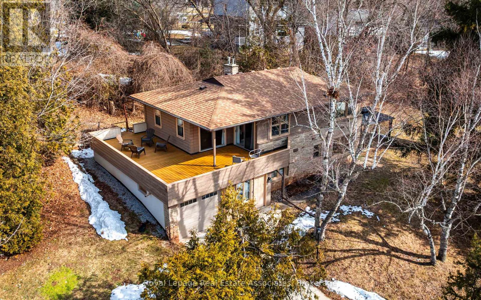Detached at 8 ANN STREET, Halton Hills (Georgetown)