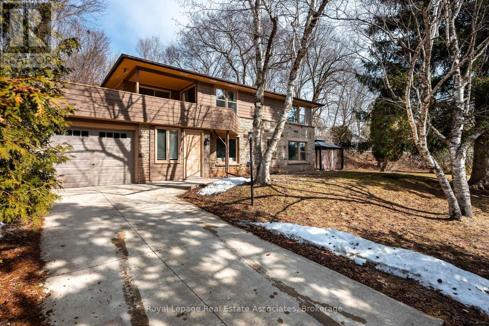 Detached at 8 ANN STREET, Halton Hills