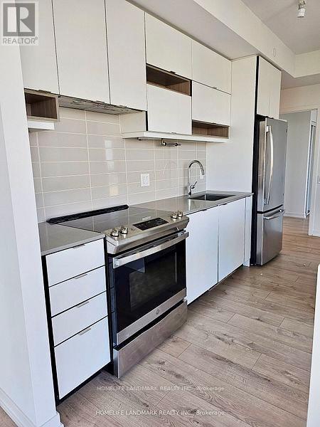 Apartment at 1808 - 4065 CONFEDERATION PARKWAY, Mississauga (City Centre)