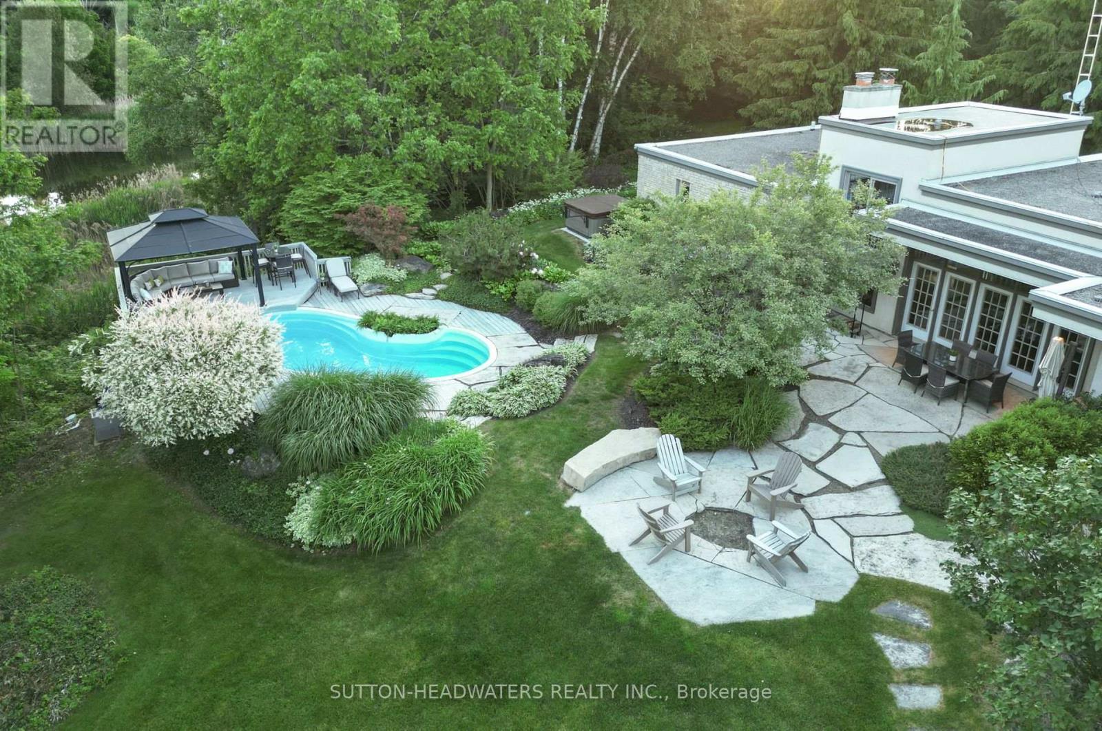 Detached at 30 CEDAR DRIVE, Caledon