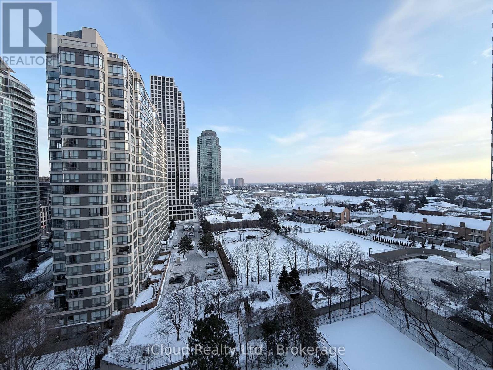 Apartment at 1509 - 156 ENFIELD PLACE, Mississauga (City Centre)
