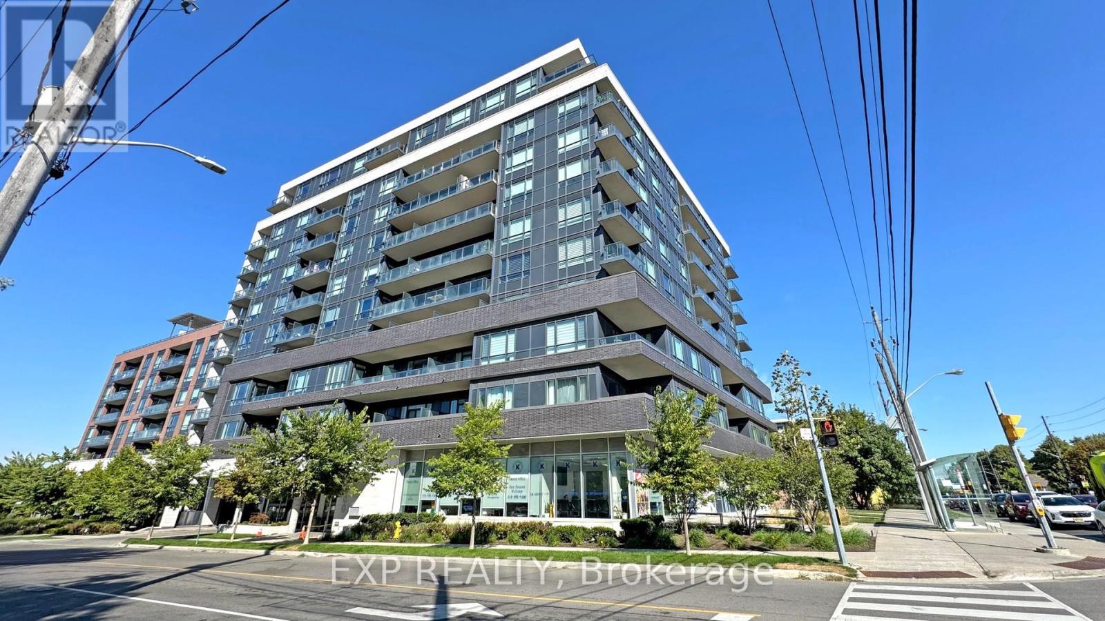 Apartment at 206 - 2800 KEELE STREET, Toronto (Downsview-Roding-CFB)