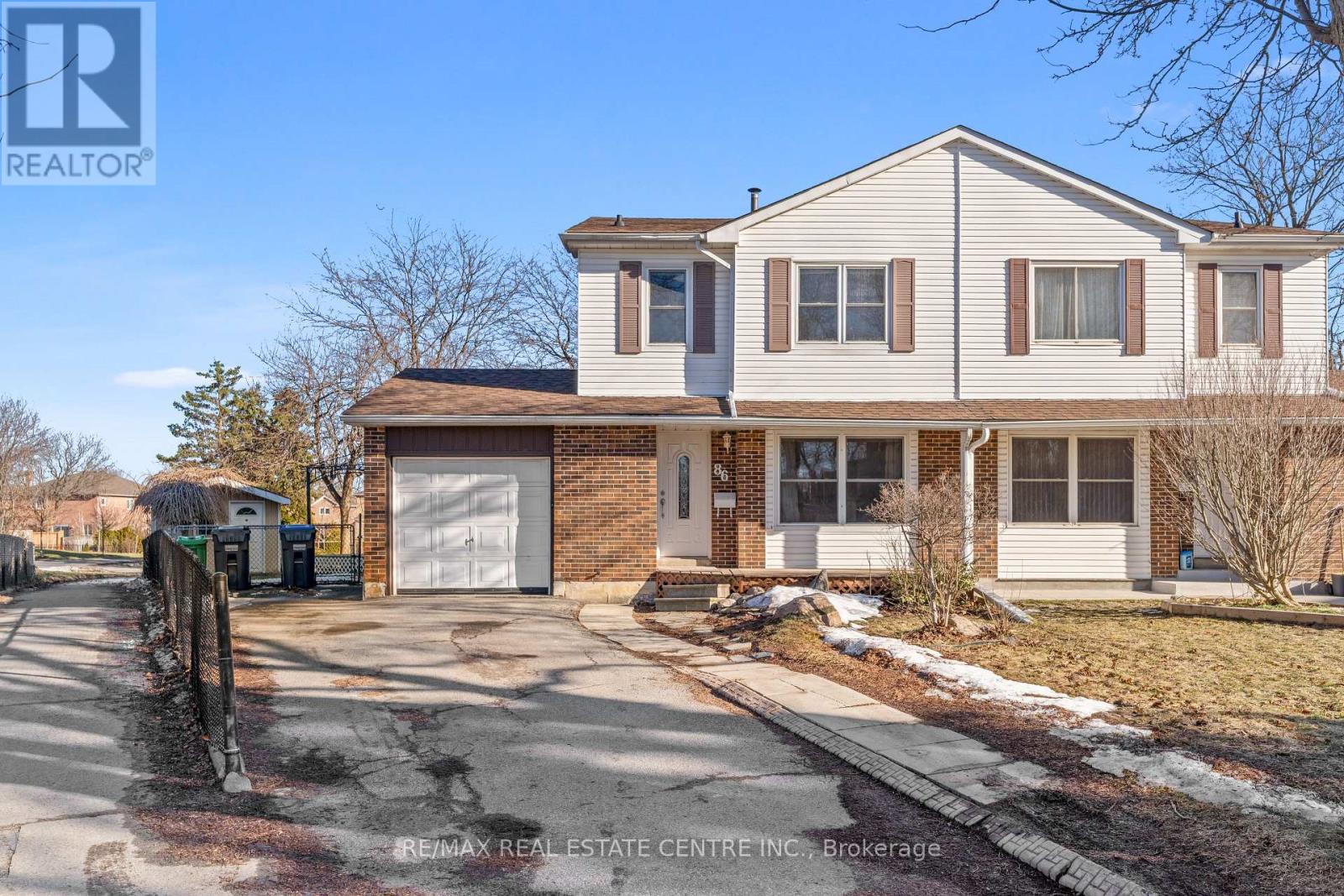 Semi-Detached/Link at 86 JUDITH CRESCENT, Brampton (Northgate)