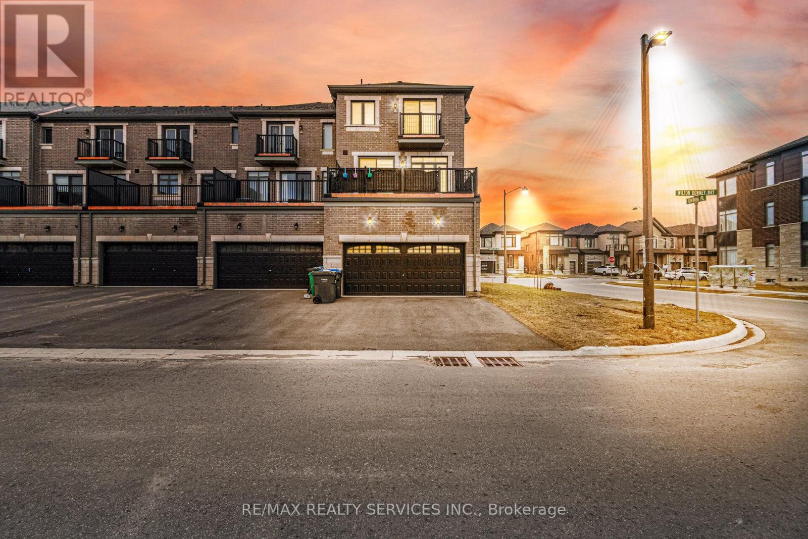 Townhouse at 41 CAMINO REAL DRIVE, Caledon