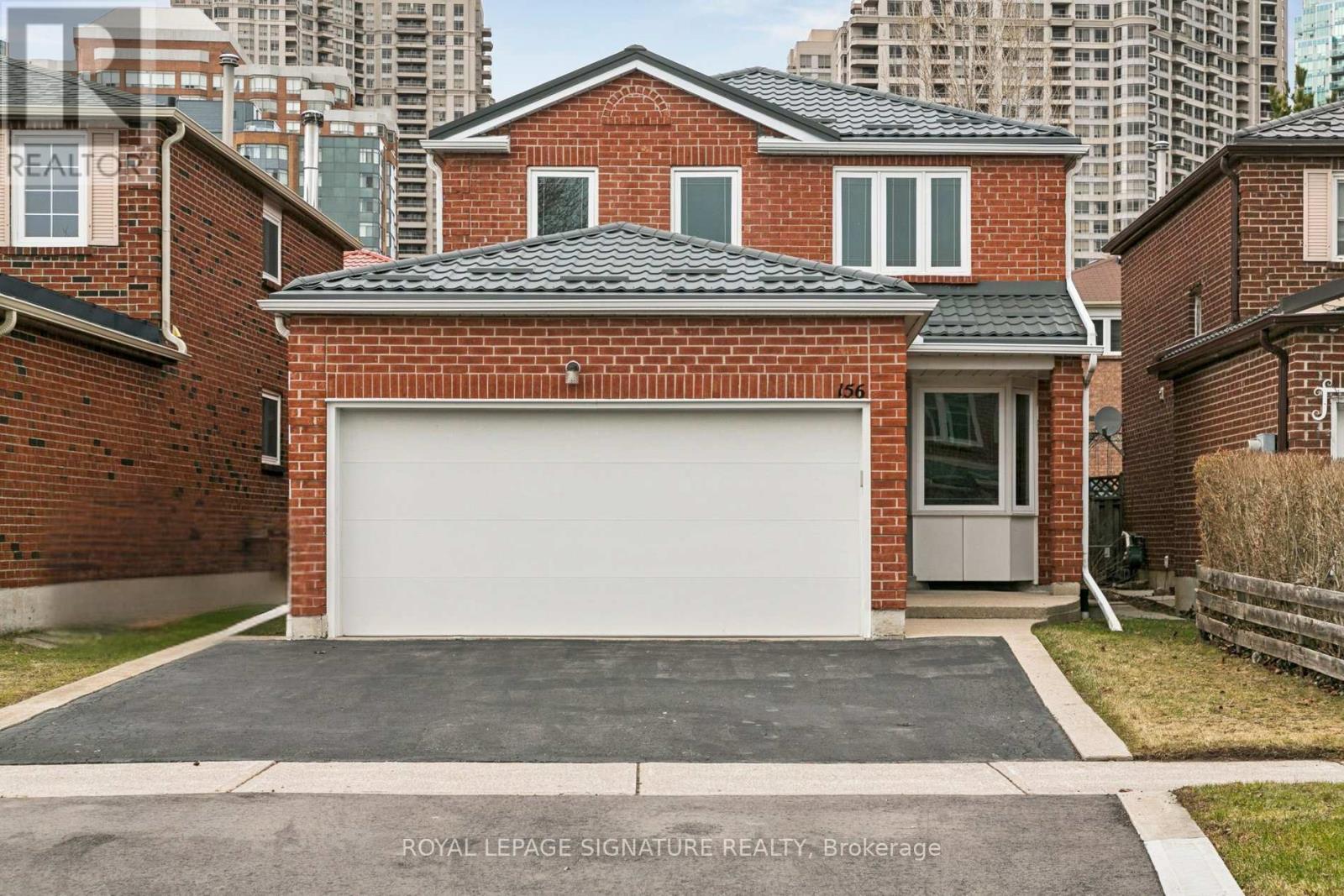 Detached at 156 MACEDONIA CRESCENT, Mississauga (Fairview)