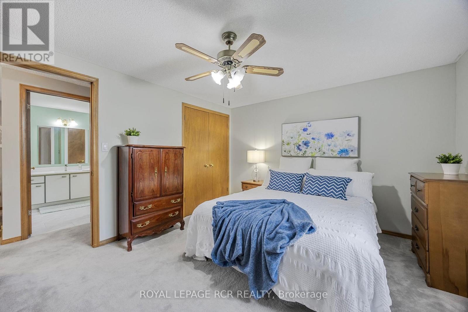 Detached at 39 PASSMORE AVENUE, Orangeville