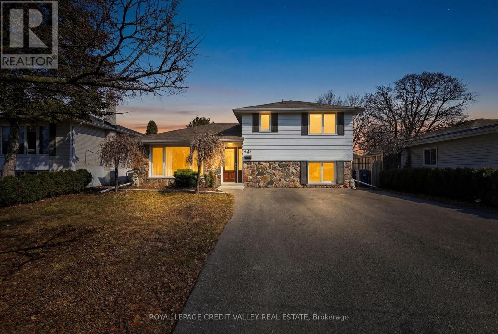Detached at 41 STAVELEY CRESCENT, Brampton (Brampton East)