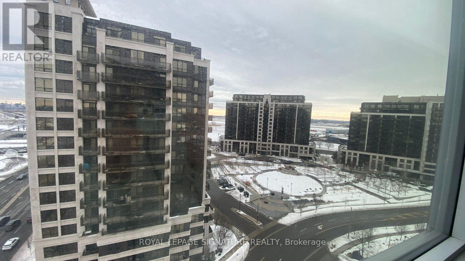 Apartment at 1112 - 10 DE BOERS DRIVE, Toronto (York University Heights)