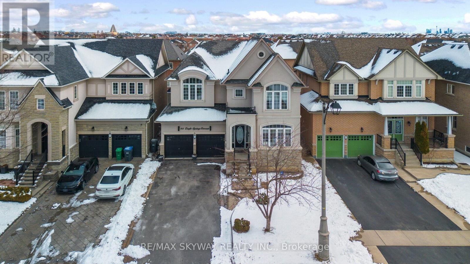Detached at 44 EAGLESPRINGS CRESCENT, Brampton (Bram East)