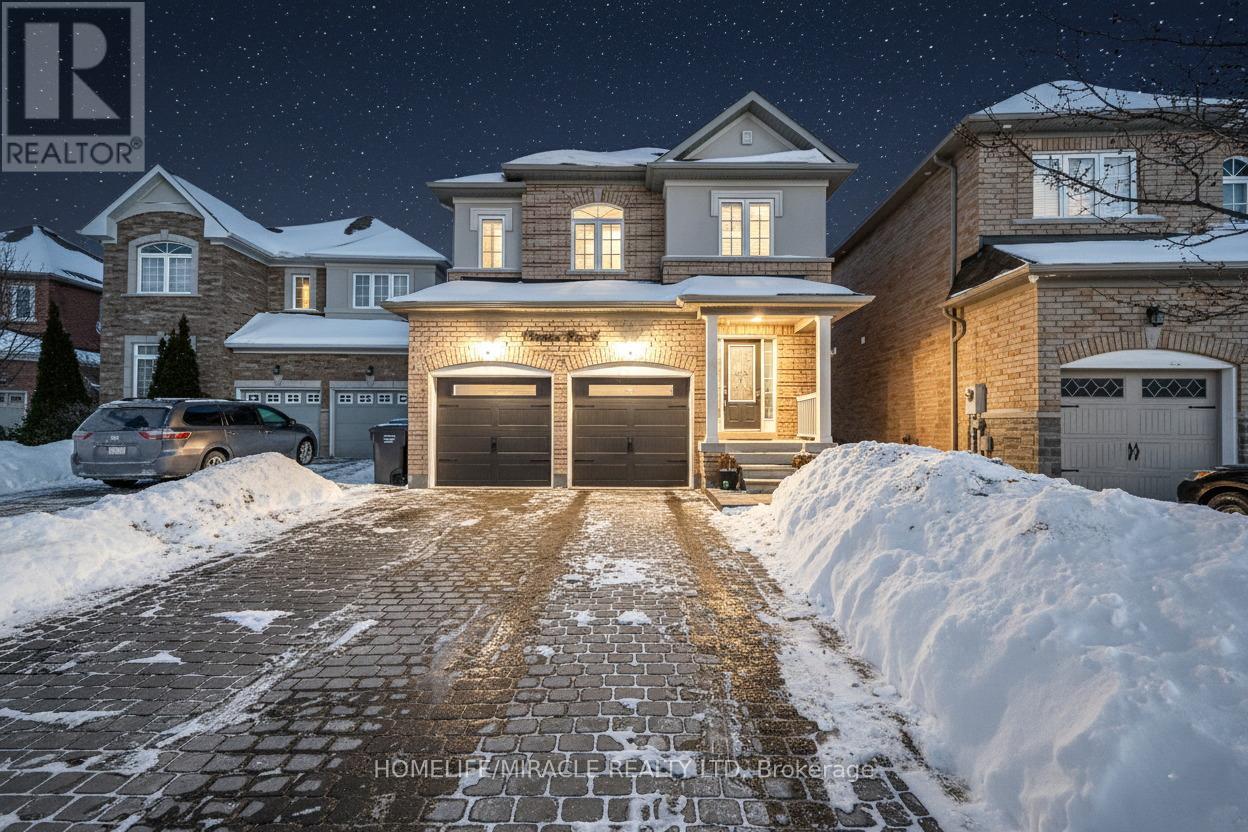 Detached at 4 TEMPLETON COURT, Brampton (Bram East)