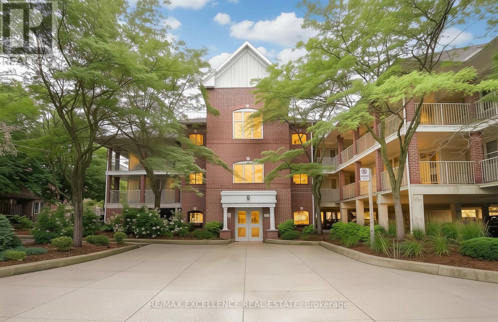 Apartment at 230 - 101 BRISTOL ROAD E, Mississauga (Hurontario)