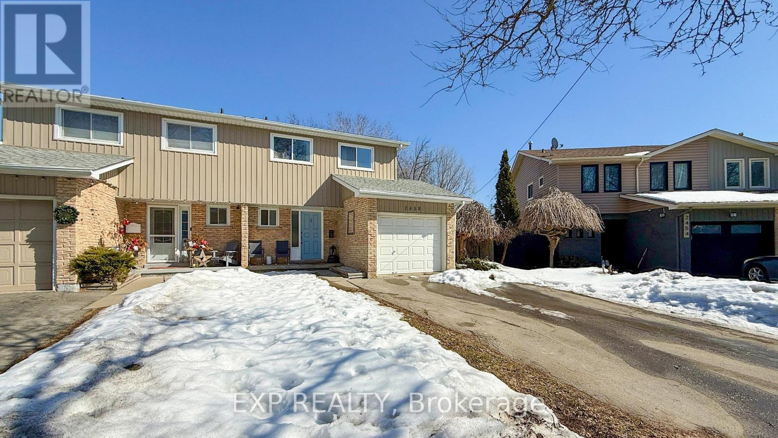 Semi-Detached/Link at 2458 COBBINSHAW CIR DRIVE, Mississauga (Meadowvale)