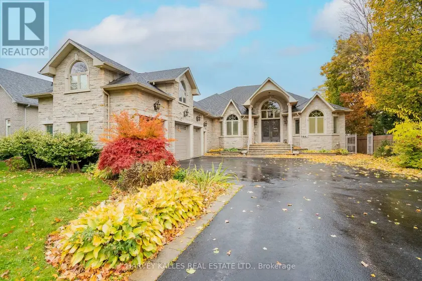 Detached at 2370 HAMMOND ROAD, Mississauga (Sheridan)