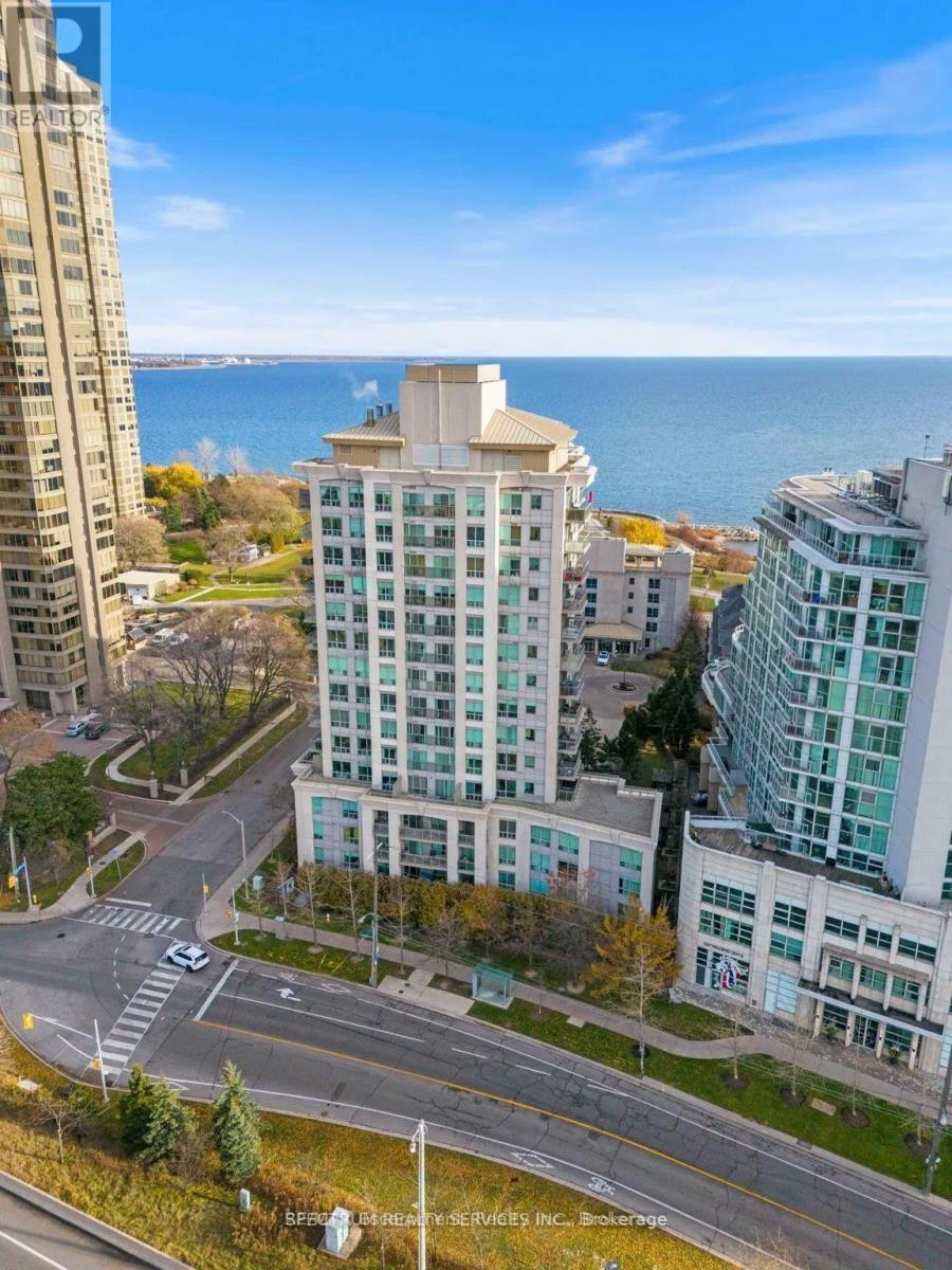 Apartment at PH208 - 88 PALACE PIER COURT, Toronto (Mimico)