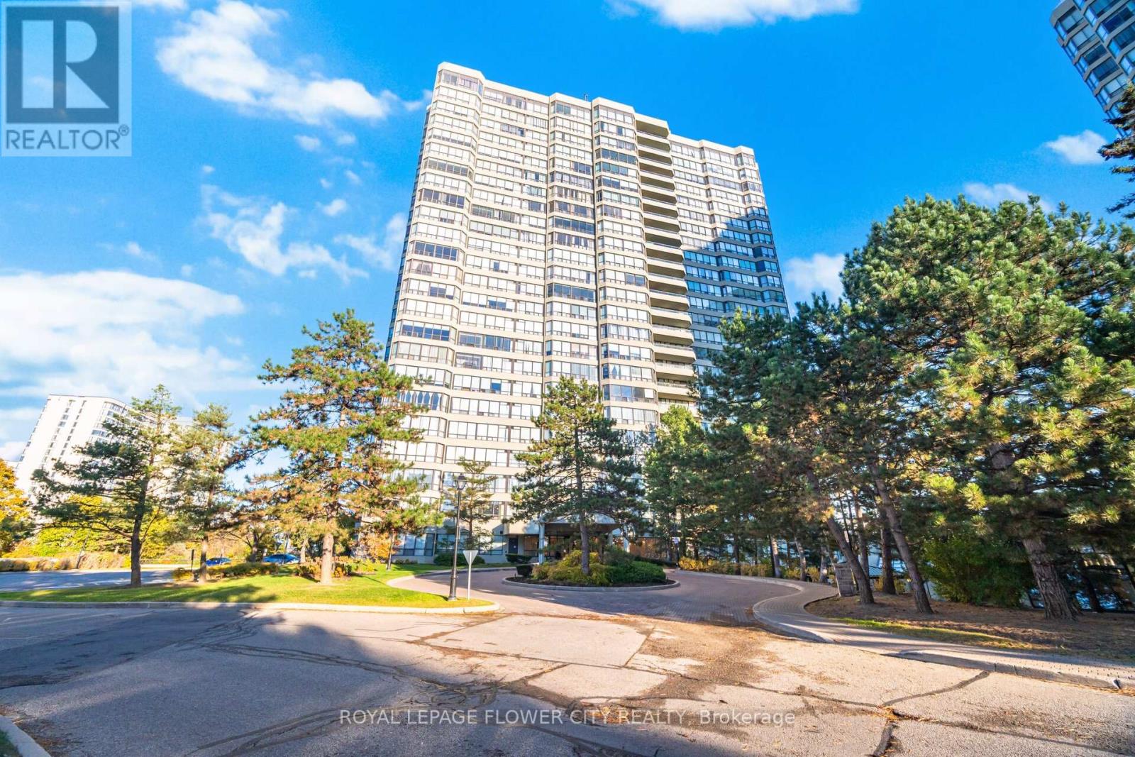 Apartment at 2103 - 22 HANOVER ROAD, Brampton (Queen Street Corridor)