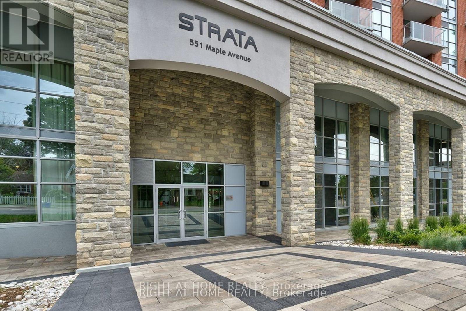 Apartment at 1002 - 551 MAPLE AVENUE, Burlington (Brant)