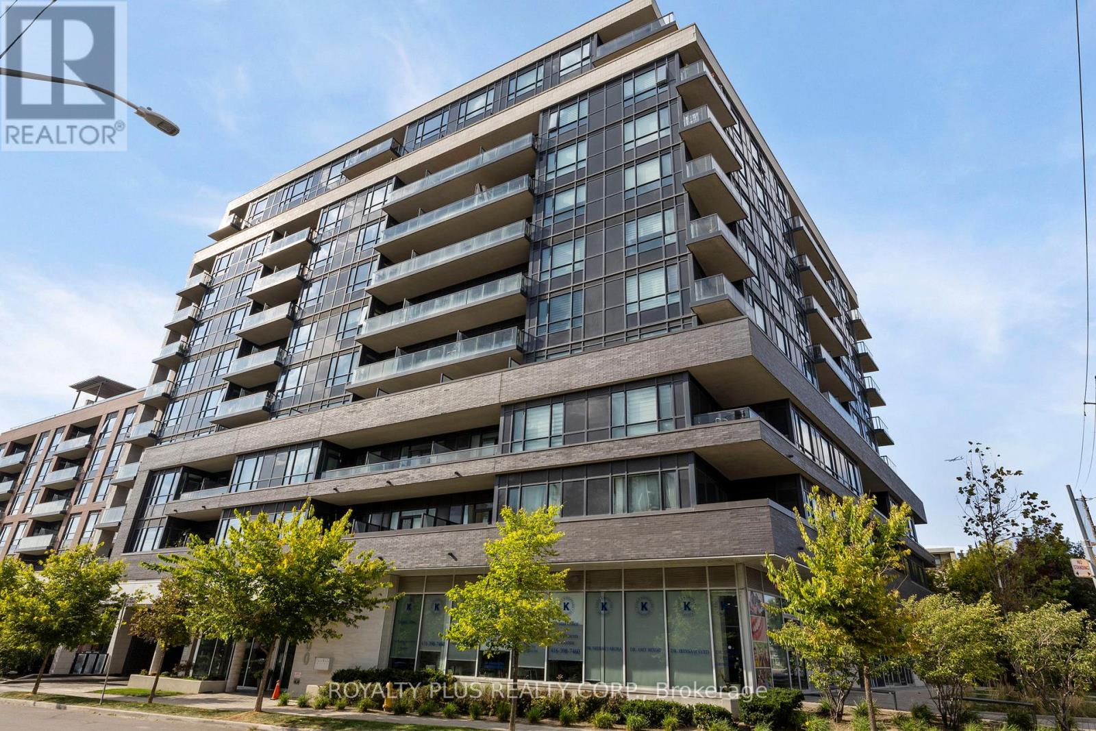Apartment at 407 - 2800 KEELE STREET, Toronto (Downsview-Roding-CFB)