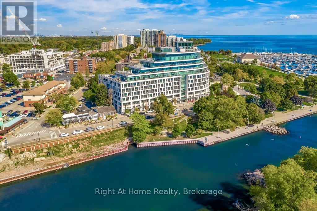 Apartment at 201 - 11 BRONTE ROAD, Oakville (BR Bronte)