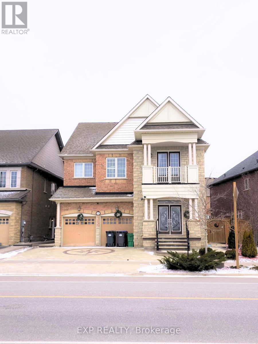 Detached at 448 DOUGALL AVENUE, Caledon