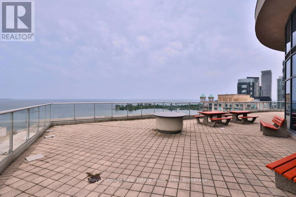 Apartment at 1514 - 2083 LAKE SHORE BOULEVARD W, Toronto