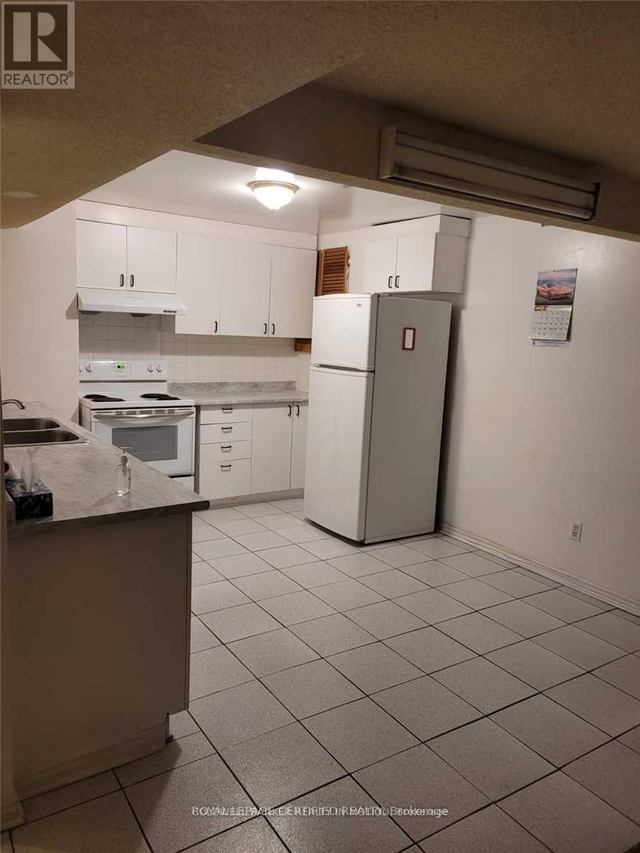 Detached at 13 PENNSYLVANIA AVENUE, Brampton (Fletcher's Creek South)