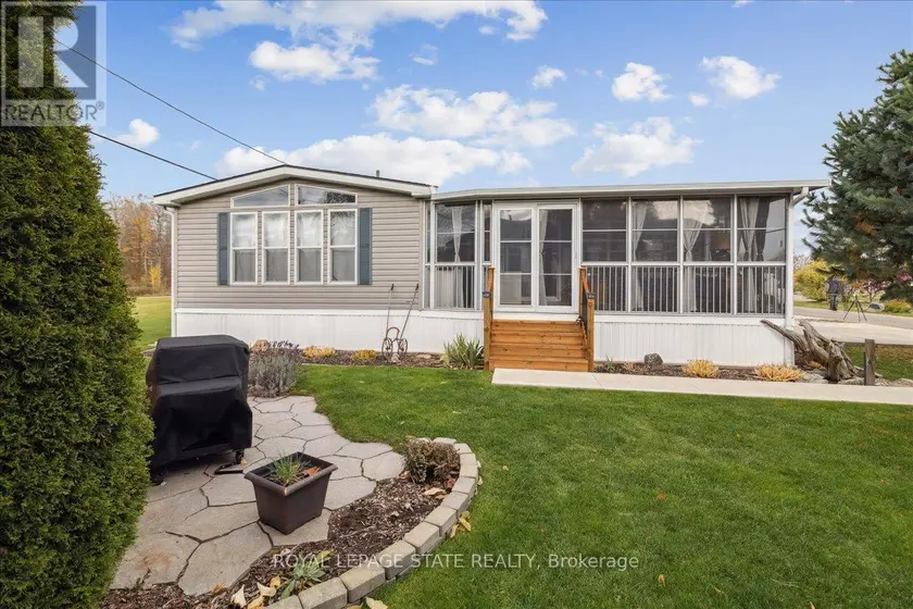 Detached at 13 SPRUCE - 4449 MILBUROUGH LINE, Burlington