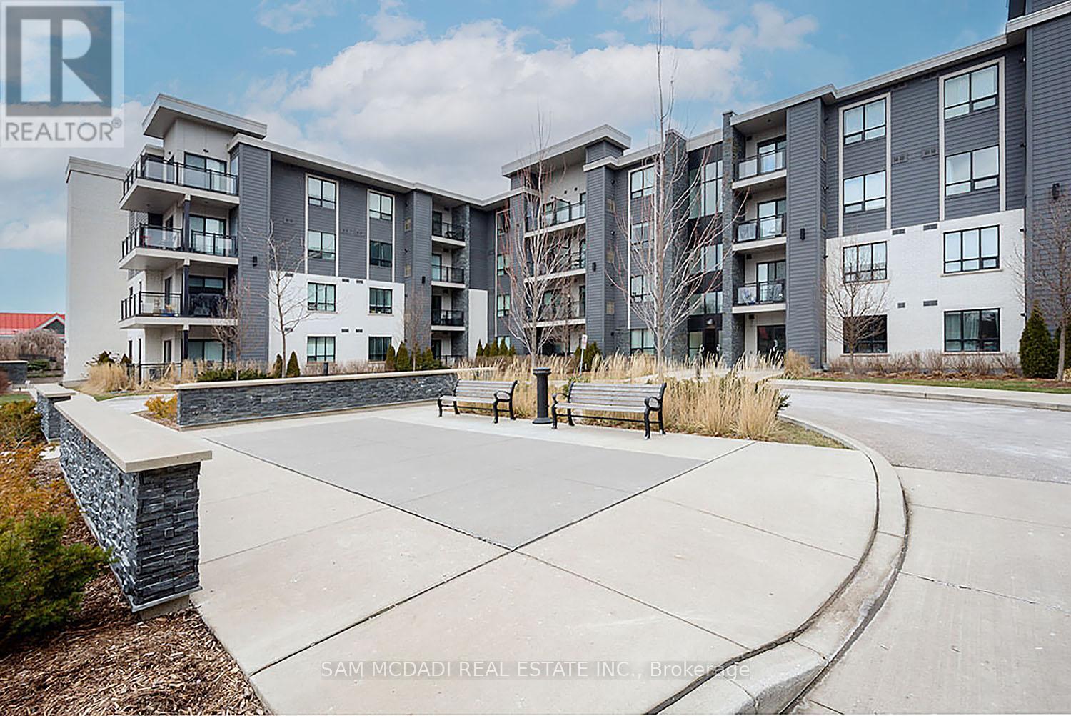 Apartment at 234 - 3170 ERIN MILLS PARKWAY, Mississauga (Erin Mills)