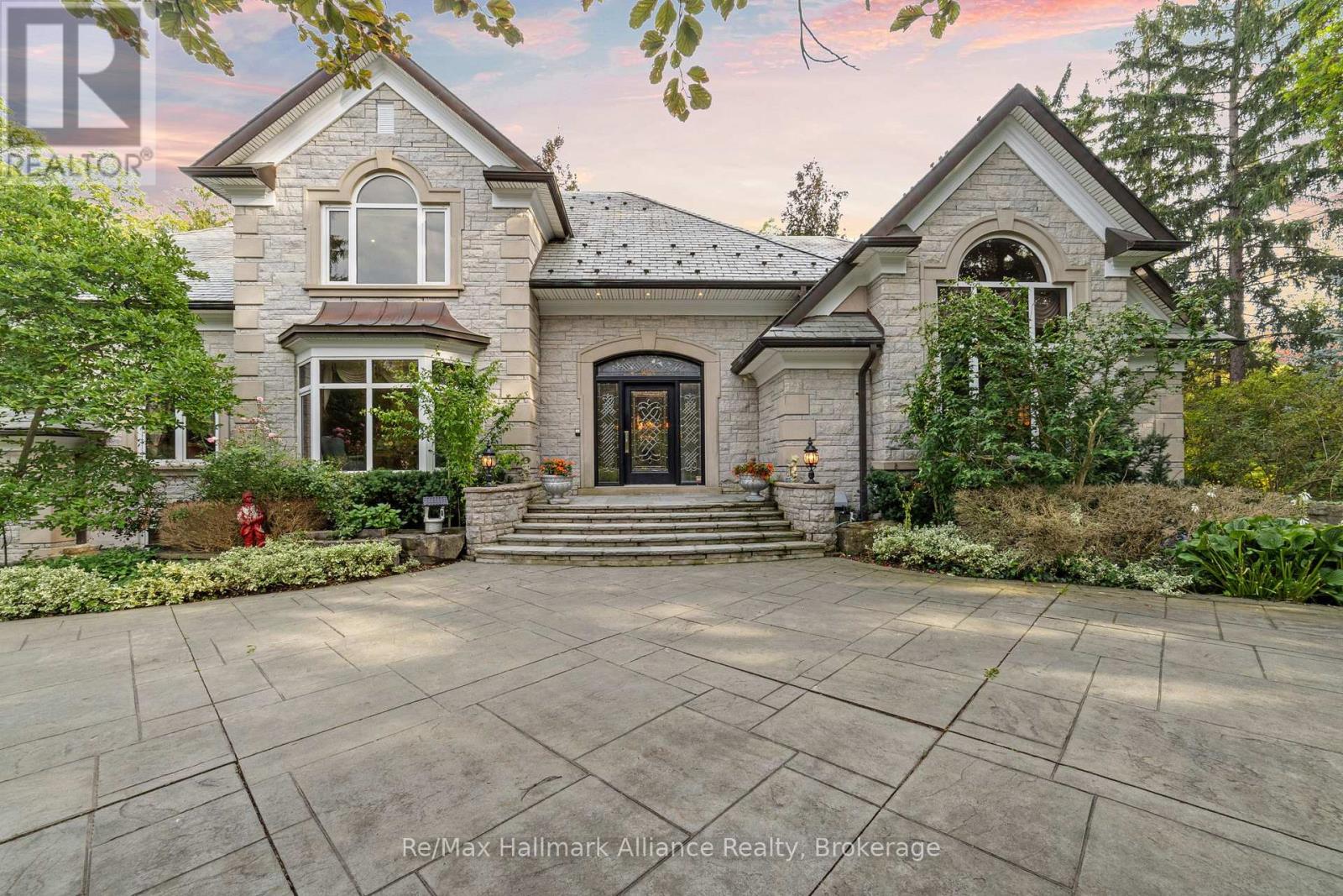 Detached at 1024 LINBROOK ROAD, Oakville (MO Morrison)