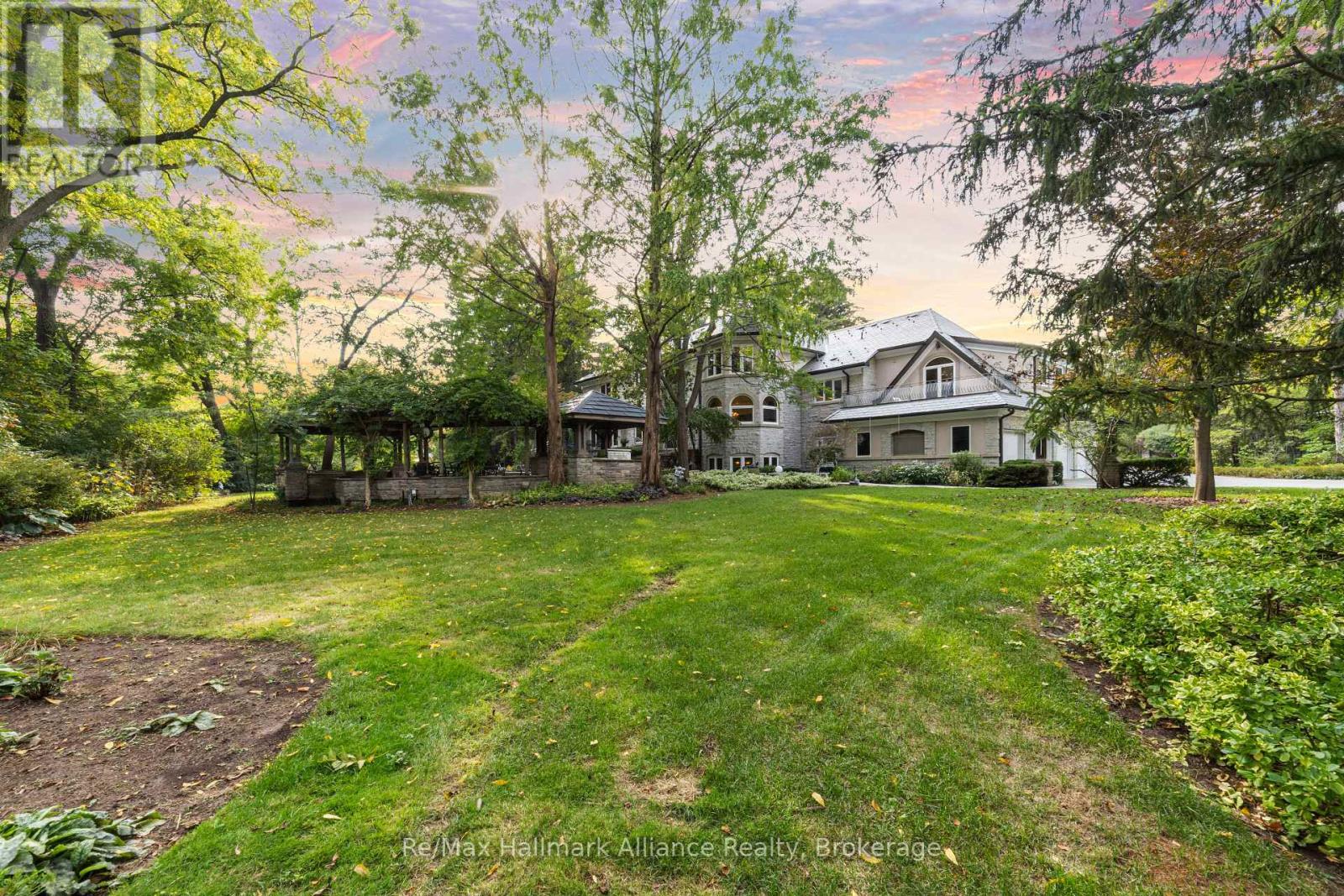 Detached at 1024 LINBROOK ROAD, Oakville