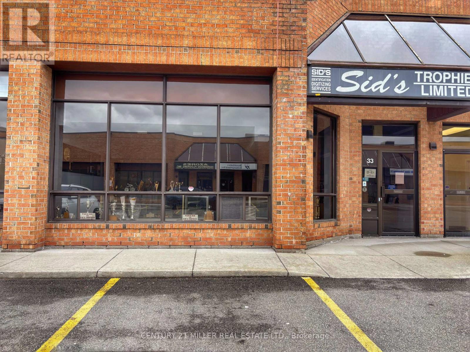 Other at 33 - 775 PACIFIC ROAD, Oakville (QE Queen Elizabeth)