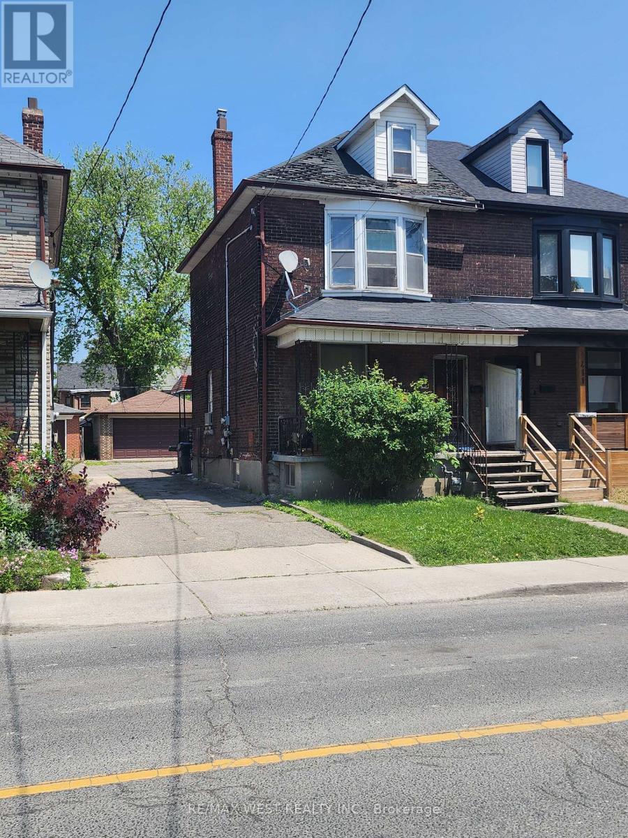 Semi-Detached/Link at 415 SYMINGTON AVENUE, Toronto (Weston-Pellam Park)