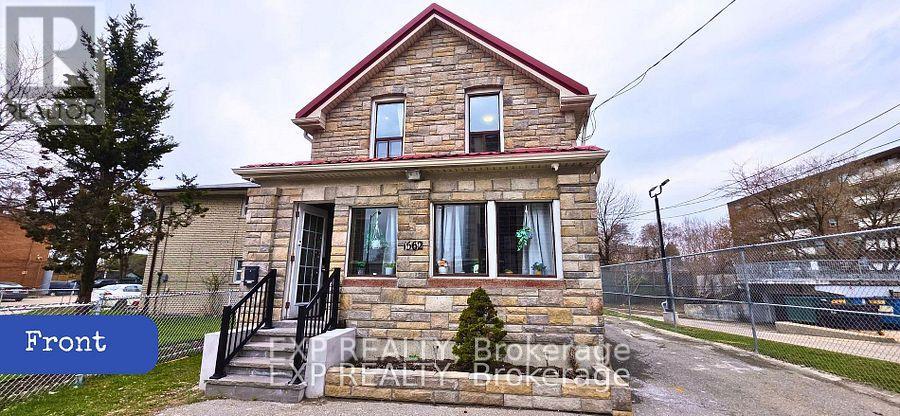 Detached at 1562 JANE ST STREET, Toronto (Brookhaven-Amesbury)