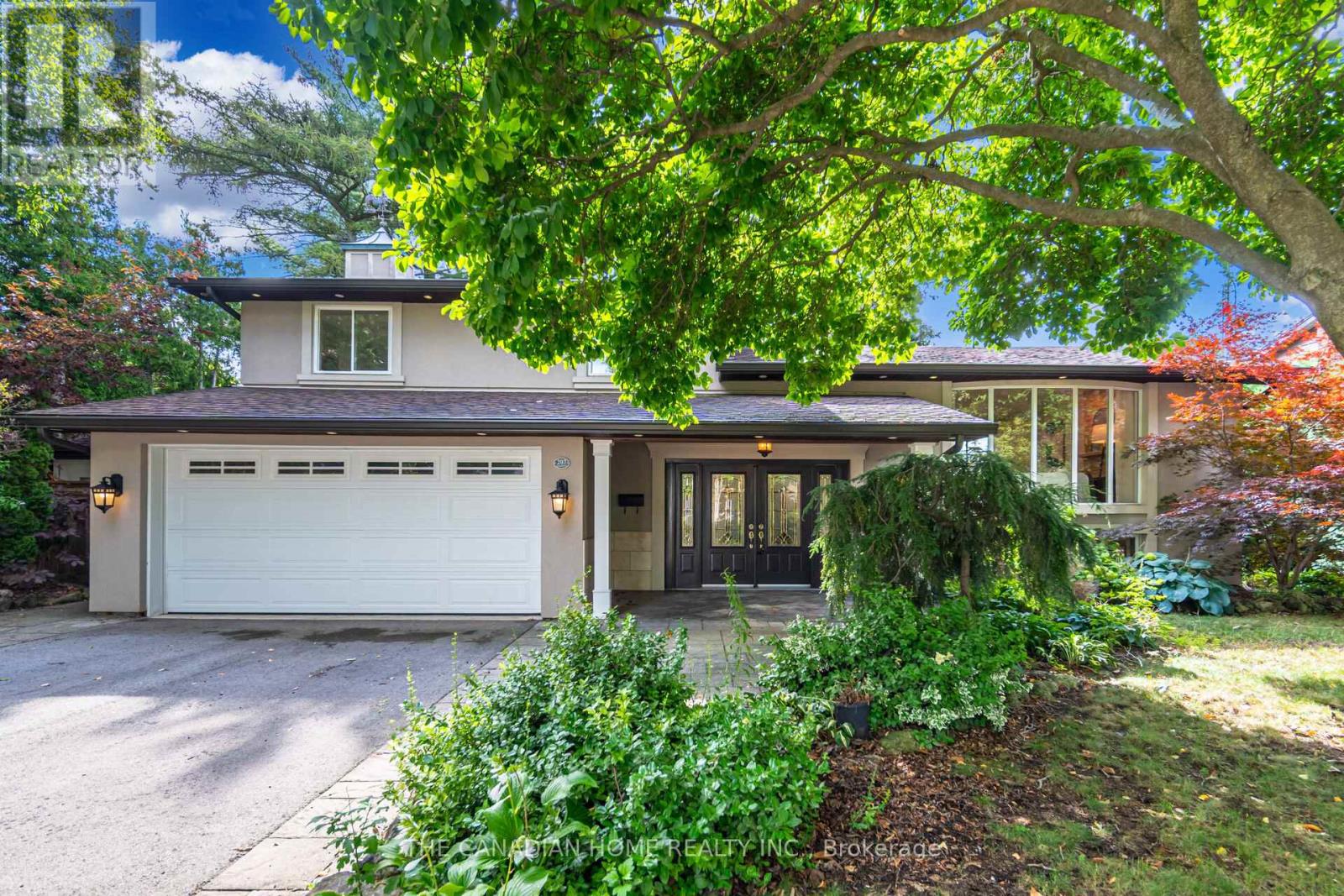 Detached at 207 PENN DRIVE, Burlington (Roseland)