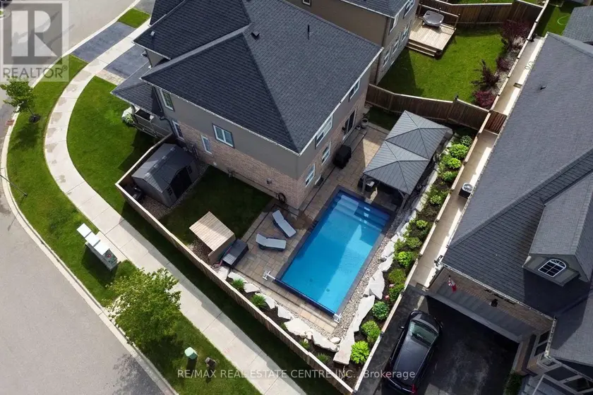 Detached at 36 PAULA COURT, Orangeville