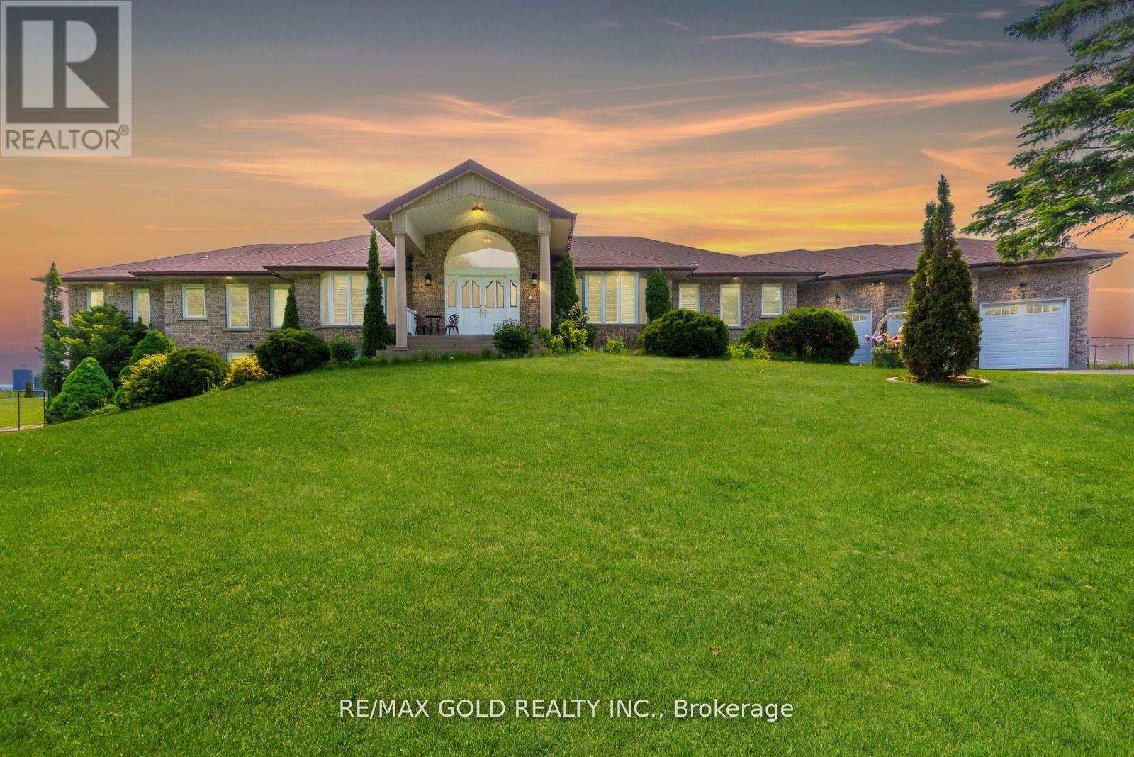 Detached at 45 HUMBER TRAIL, Caledon (Palgrave)