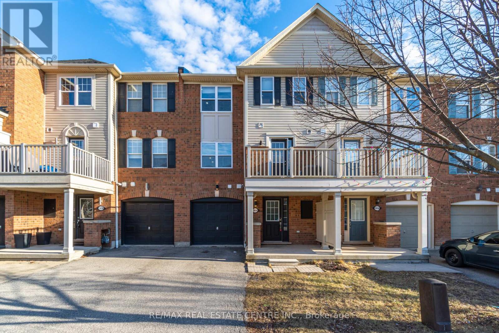 Townhouse at 3034 DRUMLOCH AVENUE, Oakville (BC Bronte Creek)