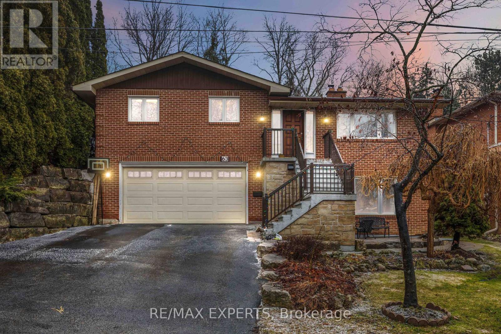 Detached at 63 RIVERSIDE DRIVE, Toronto (Humber Summit)