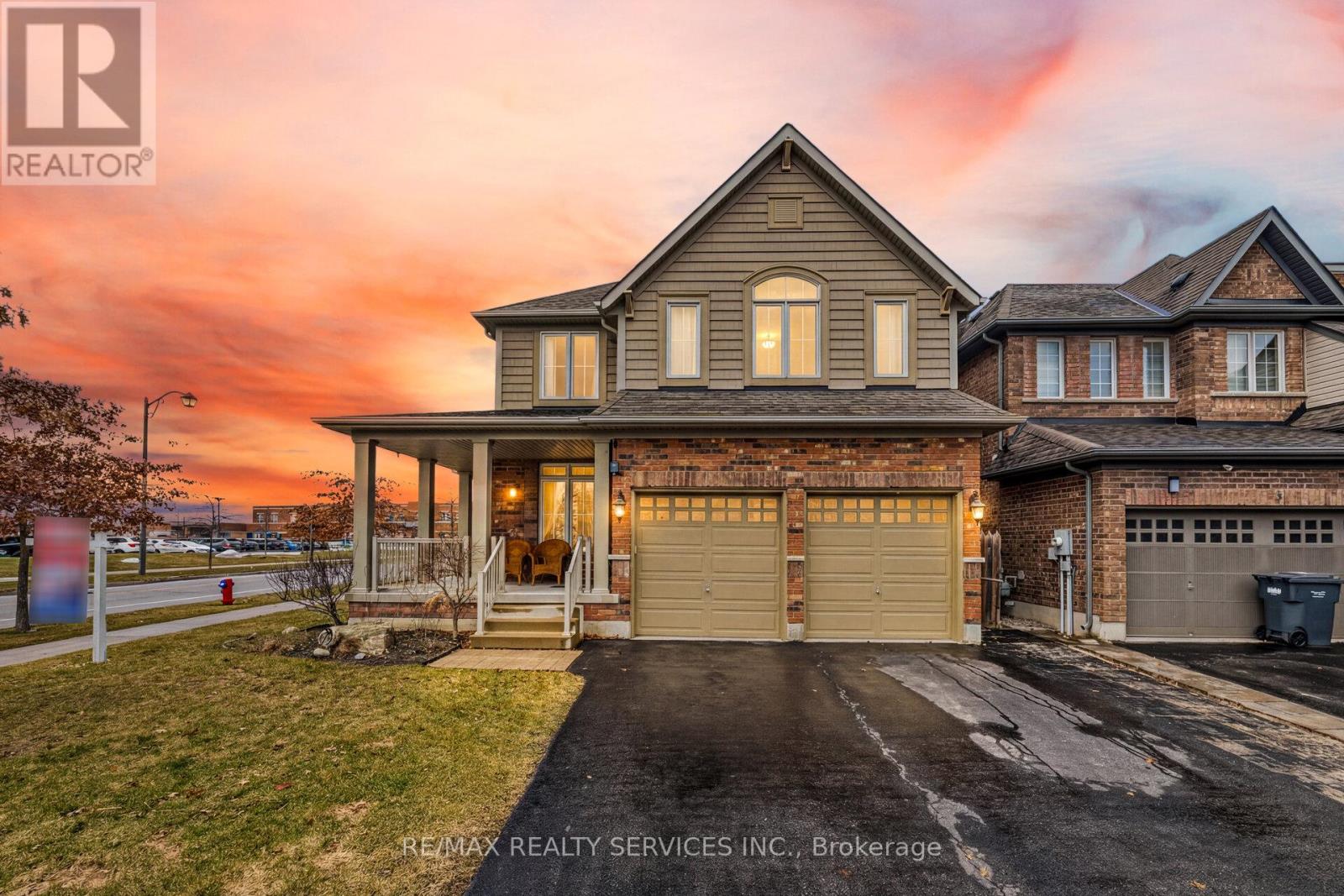 Detached at 93 LEARMONT AVENUE, Caledon