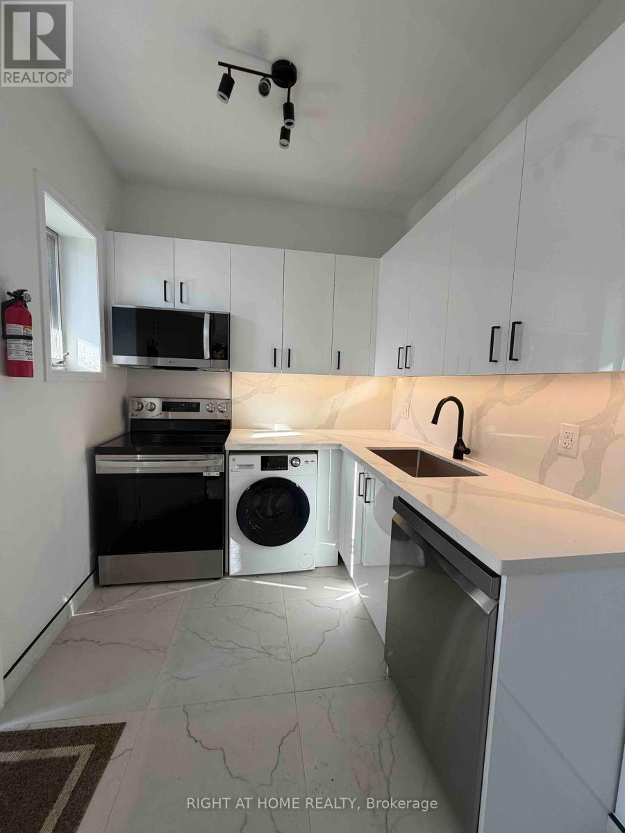 Multiplex at 102 - 2245 DUNDAS STREET W, Toronto (High Park-Swansea)