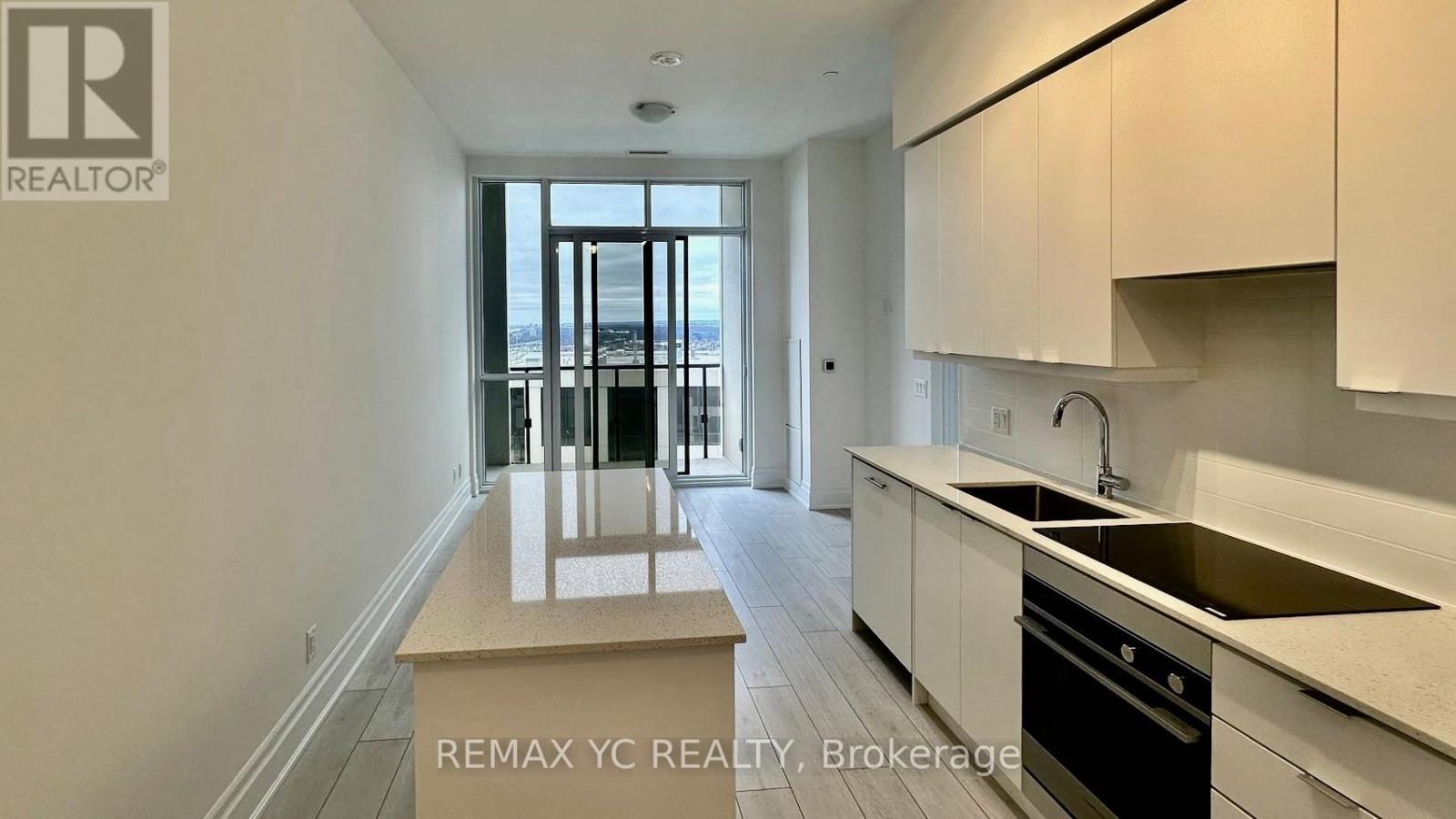 Apartment at PH06 - 30 ELM DRIVE, Mississauga (Fairview)