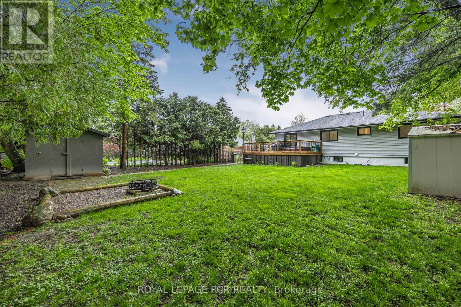 Detached at 61 WILLIAM STREET E, Caledon