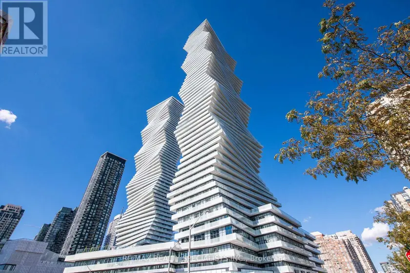 Apartment at 321 - 3883 QUARTZ ROAD, Mississauga (City Centre)