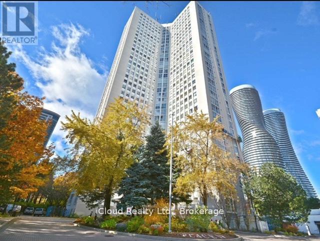 Apartment at 3208 - 3650 KANEFF CRESCENT, Mississauga (Mississauga Valleys)