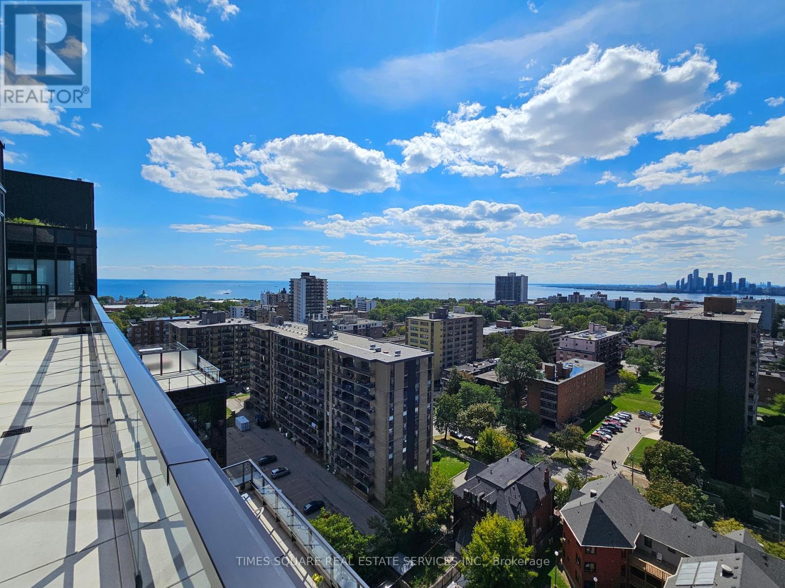 Apartment at PH12 - 270 DUFFERIN STREET, Toronto (South Parkdale)
